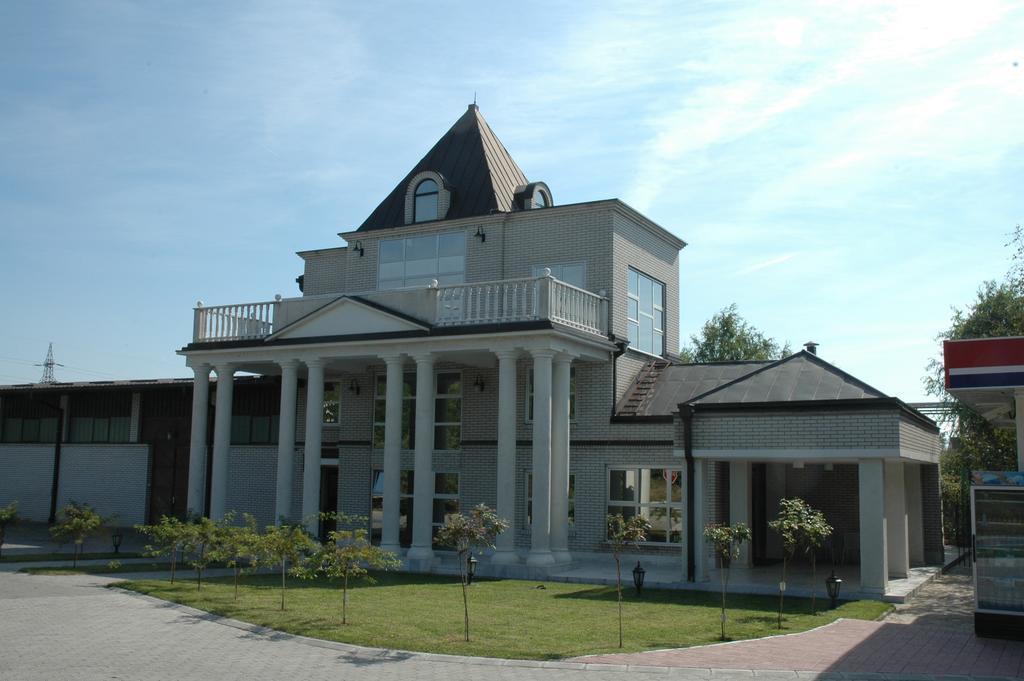 Vila Lux Milikic Kraljevo Exterior foto