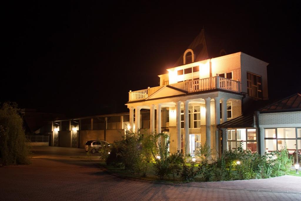 Vila Lux Milikic Kraljevo Exterior foto