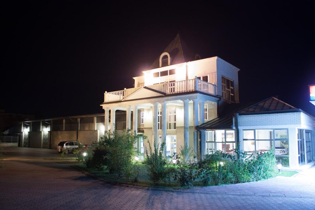 Vila Lux Milikic Kraljevo Exterior foto
